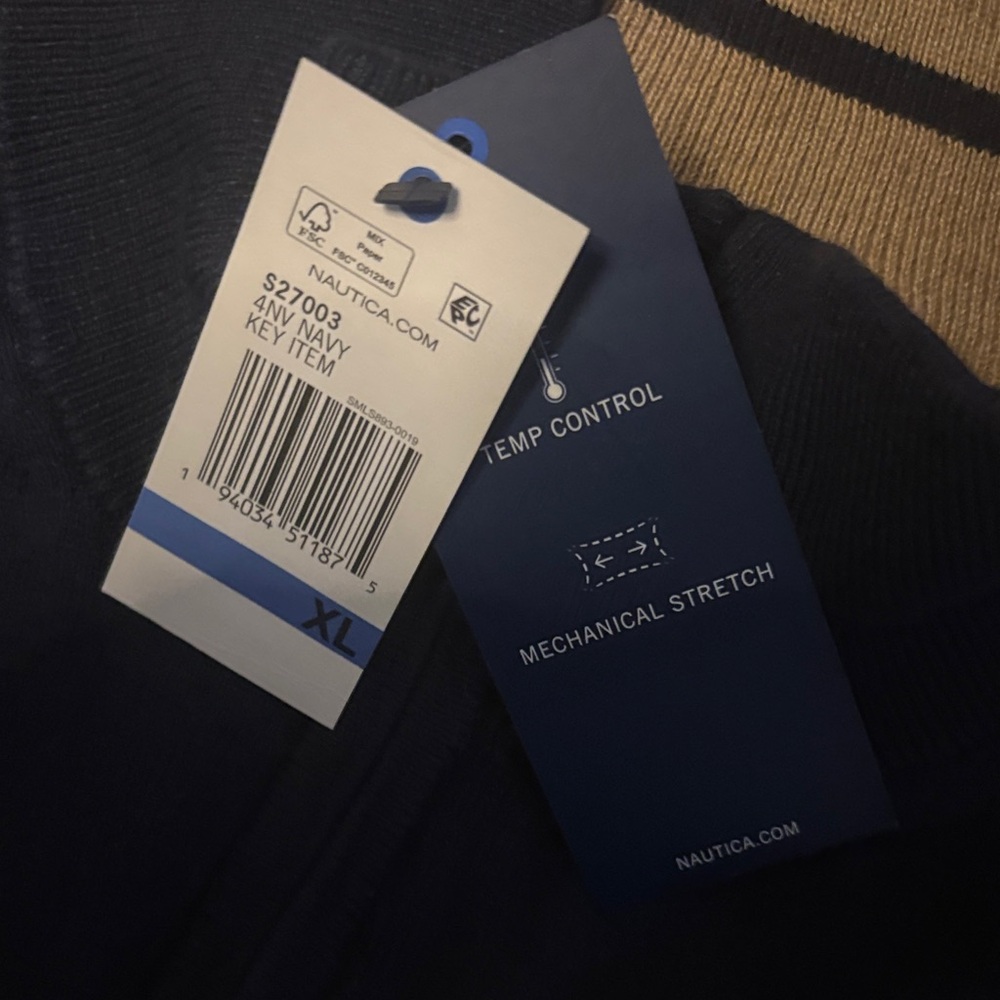 NWT Nautica Men's Black and Tan Quarter Zip-Up Sweater - Picture 3 of 6